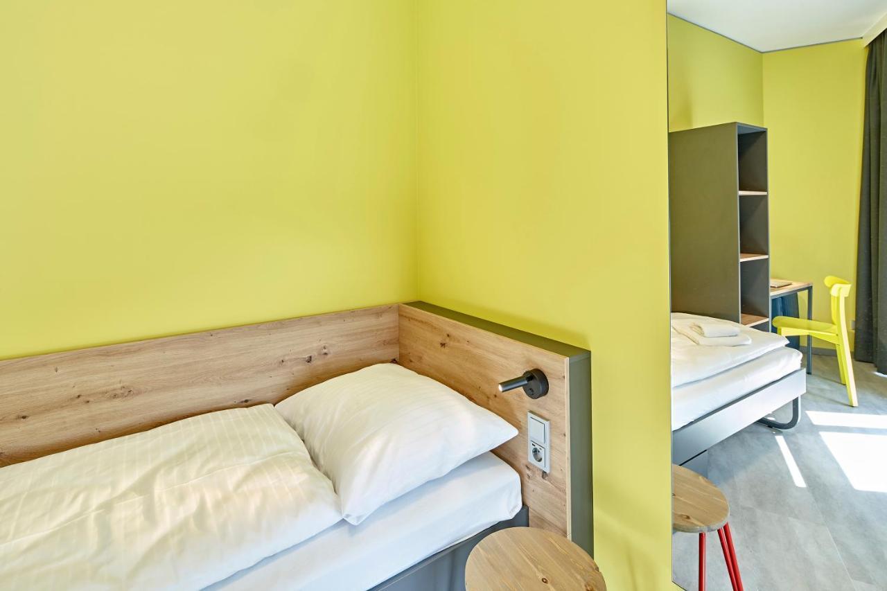 Meininger Hotel Koeln West Kültér fotó