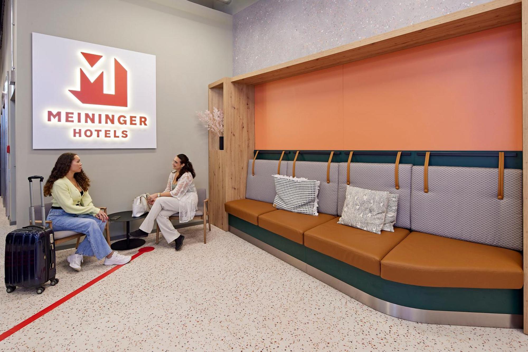Meininger Hotel Koeln West Kültér fotó